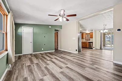 285 E 1st Street, Braidwood, IL 60408 - Photo 4