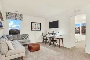 [Address not provided], Aurora, IL 60503 - Photo 16