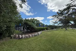 4 Yorkshire Dr, Lincolnshire, IL 60069 - Photo 28