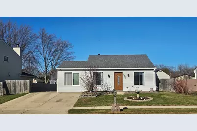 1353 Spring Valley Drive, Carol Stream, IL 60188 - Photo 2