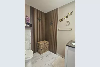 1353 Spring Valley Drive, Carol Stream, IL 60188 - Photo 18