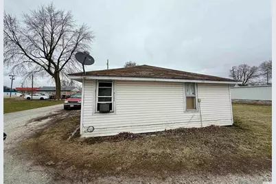 718 - 718 1/2 Buchanan, Carthage, IL 62321 - Photo 12