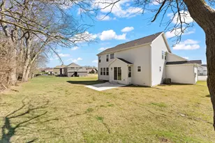 1213 Briarwood Ln, Mahomet, IL 61853 - Photo 54