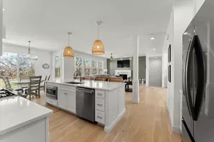 1213 Briarwood Ln, Mahomet, IL 61853 - Photo 14