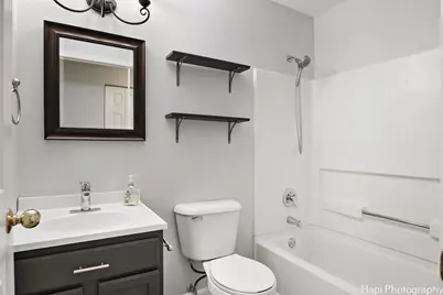 [Address not provided], Round Lake Beach, IL 60073 - Photo 12