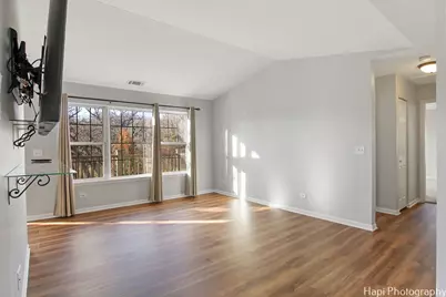 [Address not provided], Round Lake Beach, IL 60073 - Photo 2