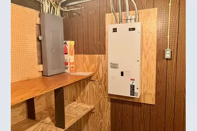 302 W Meadow Street, Polo, IL 61064 - Photo 32