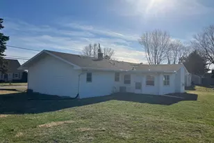 302 W Meadow St, Polo, IL 61064 - Photo 36