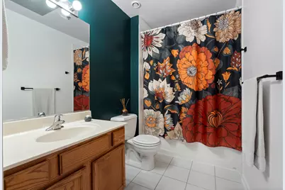 1645 W Ogden Avenue #438, Chicago, IL 60612 - Photo 16