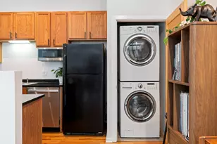 1645 W Ogden Ave, Chicago, IL 60612 - Photo 12