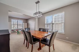 313 Monument Rd, Elgin, IL 60124 - Photo 12