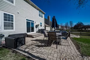 313 Monument Rd, Elgin, IL 60124 - Photo 68