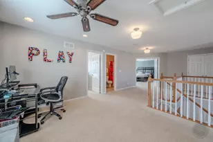 313 Monument Rd, Elgin, IL 60124 - Photo 38