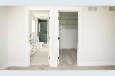 109 Dugan Trail, Downs, IL 61736 - Photo 10