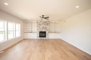 109 Dugan Trl, Downs, IL 61736 - Photo 8