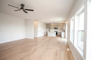 109 Dugan Trl, Downs, IL 61736 - Photo 6