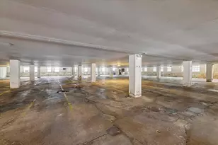 1733 W Irving Park Rd, Chicago, IL 60613 - Photo 28