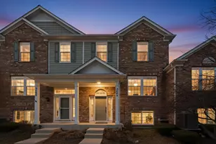 2448 Emily Ln, Elgin, IL 60124 - Photo 2