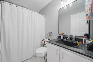 2448 Emily Ln, Elgin, IL 60124 - Photo 20