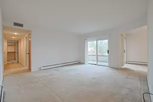 200 Red Top Dr, Libertyville, IL 60048 - Photo 14