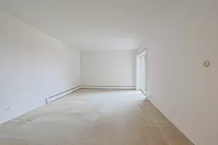 200 Red Top Dr, Libertyville, IL 60048 - Photo 26