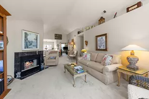 30W002 Willow Ct, Warrenville, IL 60555 - Photo 8