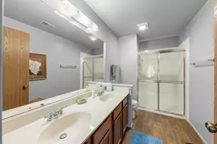 30W002 Willow Ct, Warrenville, IL 60555 - Photo 18