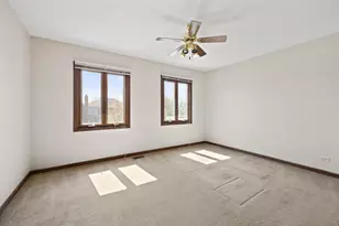 2S534 Danbury Dr, Glen Ellyn, IL 60137 - Photo 18