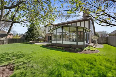 2S534 Danbury Drive, Glen Ellyn, IL 60137 - Photo 32