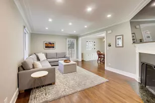 527 E Mayfair Rd, Arlington Heights, IL 60005 - Photo 4