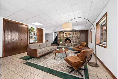 8405 Carriage Green Drive, Darien, IL 60561 - Photo 22