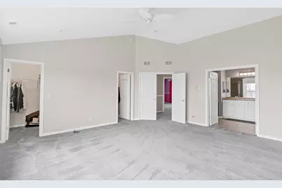 151 Charleston Lane W, Gilberts, IL 60136 - Photo 26