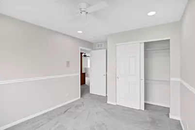 151 Charleston Lane W, Gilberts, IL 60136 - Photo 30