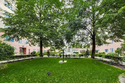 5040 N Marine Drive #C8, Chicago, IL 60640 - Photo 32