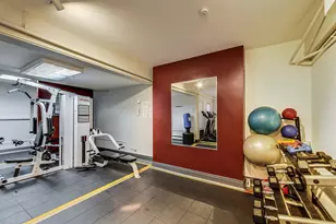 5040 N Marine Dr, Chicago, IL 60640 - Photo 28