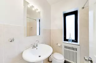 5040 N Marine Dr, Chicago, IL 60640 - Photo 22