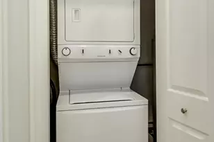 [Address not provided], Chicago, IL 60607 - Photo 14