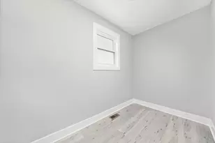 819 E 98th Pl, Chicago, IL 60628 - Photo 42