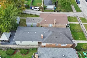 819 E 98th Pl, Chicago, IL 60628 - Photo 54