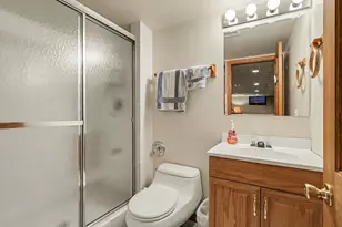 237 Homewood Dr, Bolingbrook, IL 60440 - Photo 16