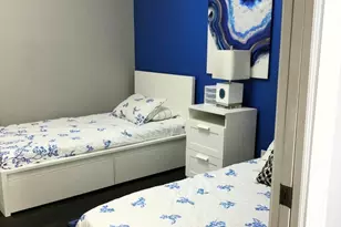 3839 N Hamlin Ave, Chicago, IL 60618 - Photo 12