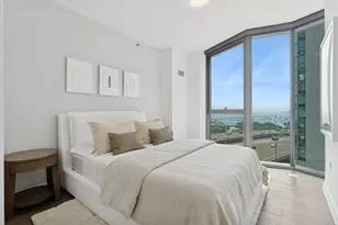 211 N Harbor Dr, Chicago, IL 60601 - Photo 16