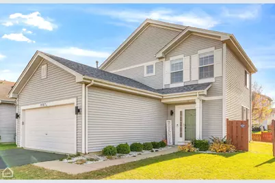 487 W Hamlin Lane, Round Lake, IL 60073 - Photo 1