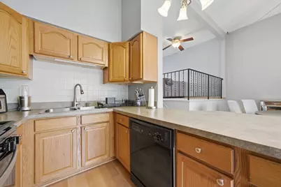 8820 Plainfield Road, Brookfield, IL 60513 - Photo 18