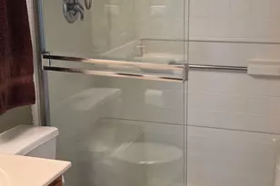 906 Cynthia Ln, Lake in the Hills, IL 60156 - Photo 32