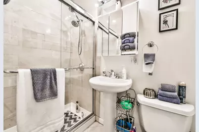 1366 W Greenleaf Avenue #3S, Chicago, IL 60626 - Photo 14