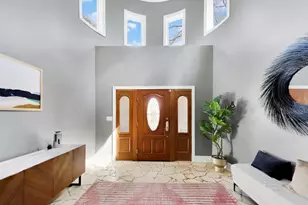 1414 Canterbury Ln, Glenview, IL 60025 - Photo 4