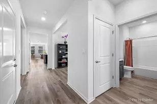 243 Durham St, North Aurora, IL 60542 - Photo 6