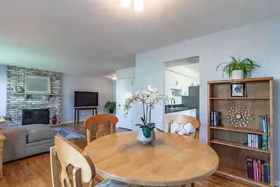 1577 Pinetree Drive, Gurnee, IL 60031 - Photo 12