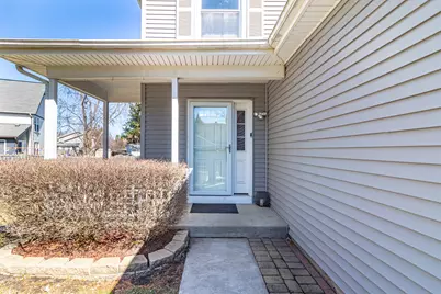 1577 Pinetree Drive, Gurnee, IL 60031 - Photo 2